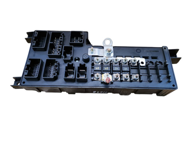 Ящик предохранителей (комплект) 30728008, 518828108   Volvo V70