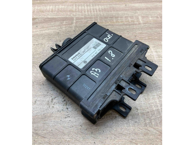 Блок управления коробкой передач 01M927733CJ, 5WK33306 Audi A3 S3 8L