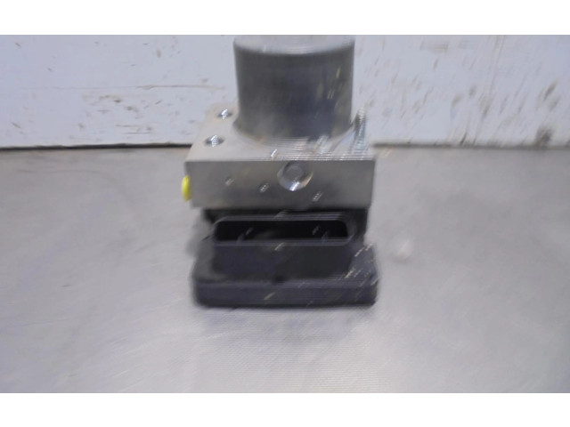 Блок АБС Skoda Fabia Mk3 (NJ) 2015 - 2021 года