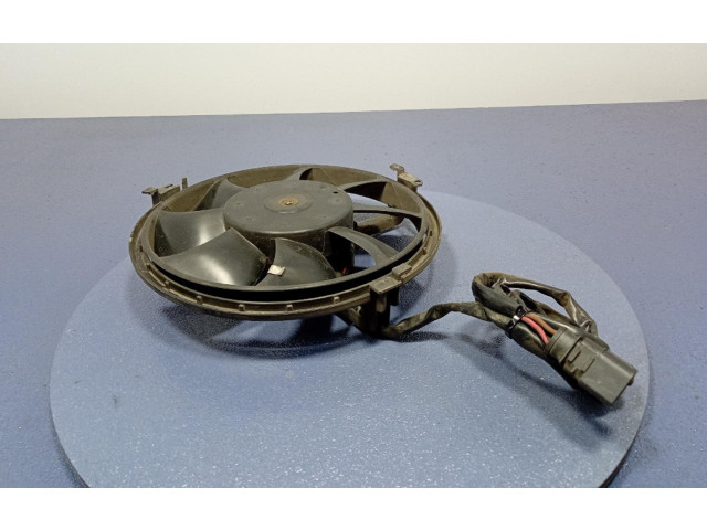 Вентилятор радиатора Skoda Superb B5 (3U)