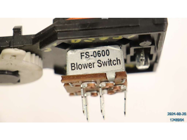 Блок управления климат-контролем FS0600   Ligier JS 50