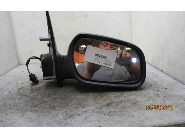 Зеркало (управляемое электричеством)