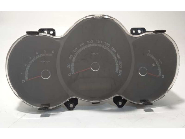 Přístrojová deska KIA Venga 2011 940041P430