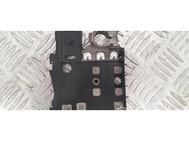 Блок предохранителей Alfa Romeo 166