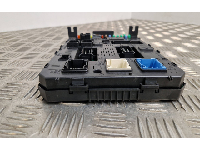 Pojistková skříňka 9812188580 Peugeot 3008 2014