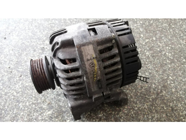 Генератор 058903016E Audi A4 S4 B5 8D 1.8