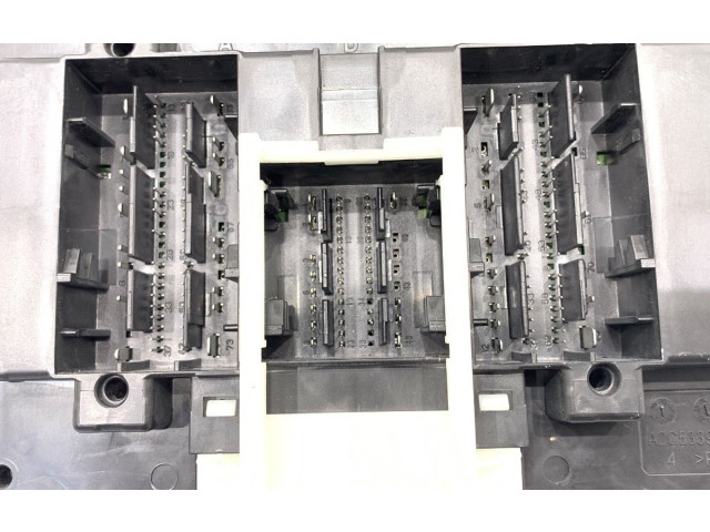Блок комфорта 5Q0937084EC   Skoda Kodiaq   