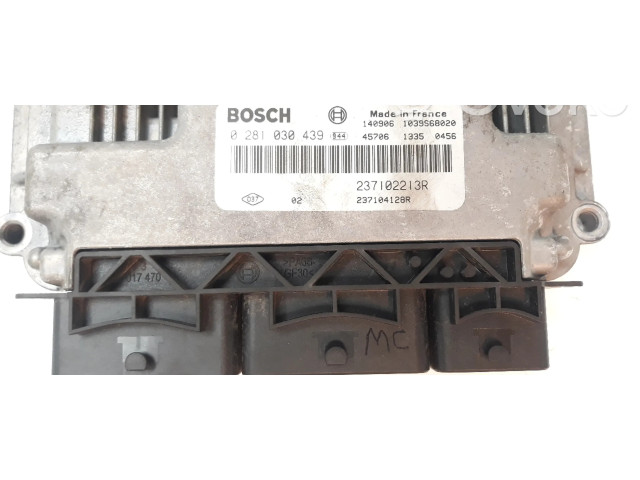 Блок управления двигателя 237102213R, 0281030439 Dacia Dokker