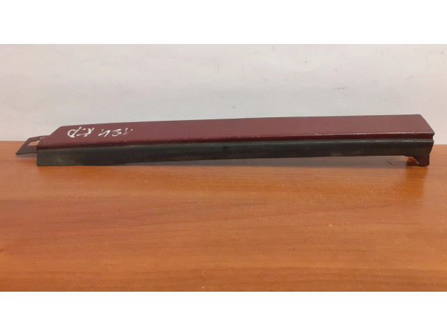 Отделка переднего фонаря