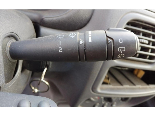 Включатель стеклоочистителей    Renault Clio I   