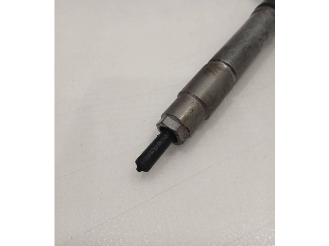 Vstřikovač 236700R100, 10M09223 Toyota Avensis T270