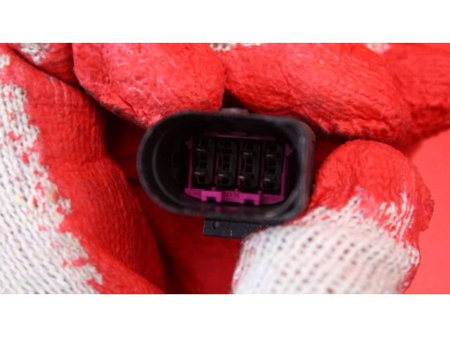 Зеркало электрическое        Skoda Citigo  2011 - 2020 года   