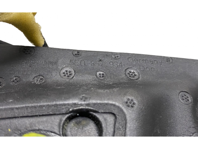 Зеркало электрическое Skoda Octavia Mk3 (5E) 2013 - 2019 года