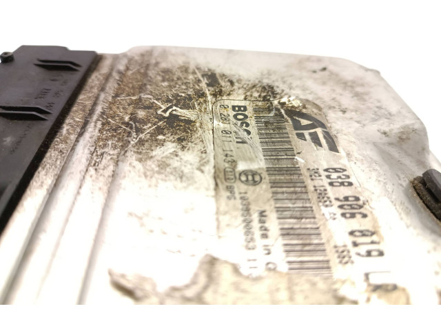 Блок управления двигателя 038906019LR, 0281011143 Ford Galaxy