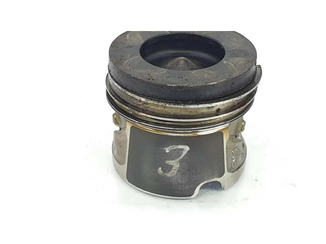 Píst 11257812549, 2222DL BMW 7 G11 G12 pro naftový motor 2.0