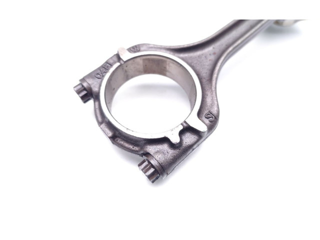  Поршень с шатуном CJZC CJZC  Skoda Fabia Mk3 (NJ)  