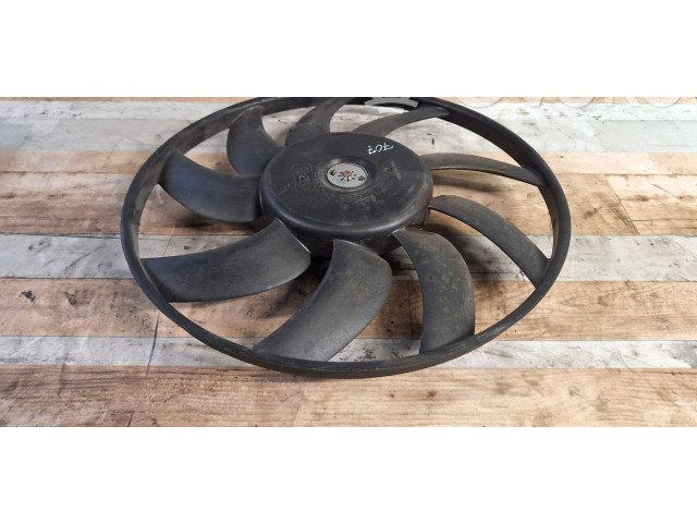 Вентилятор радиатора     993454J    Audi Q5 SQ5 