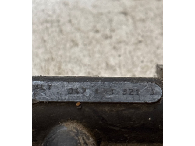 Топливная рампа 047133321J   Skoda Fabia Mk1 (6Y)  