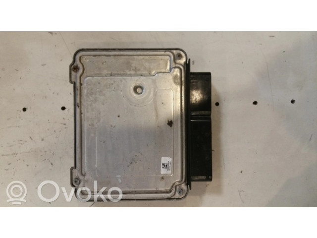 Блок управления двигателя 045906013Q, 0281015049 Skoda Fabia Mk2 (5J)