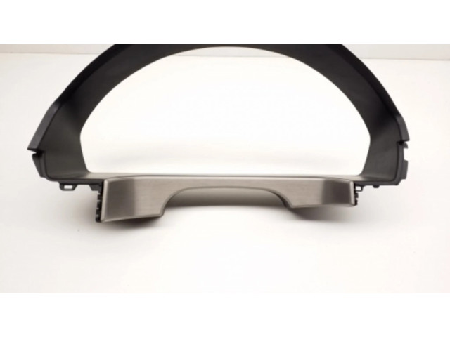 Отделка приборного щитка