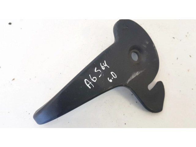 Другая деталь салона