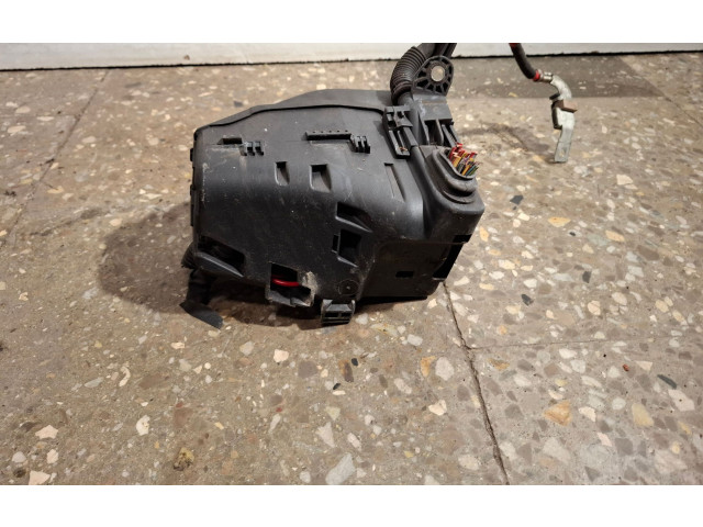 Блок предохранителей 31337340, 6G9T14A067 Volvo S60