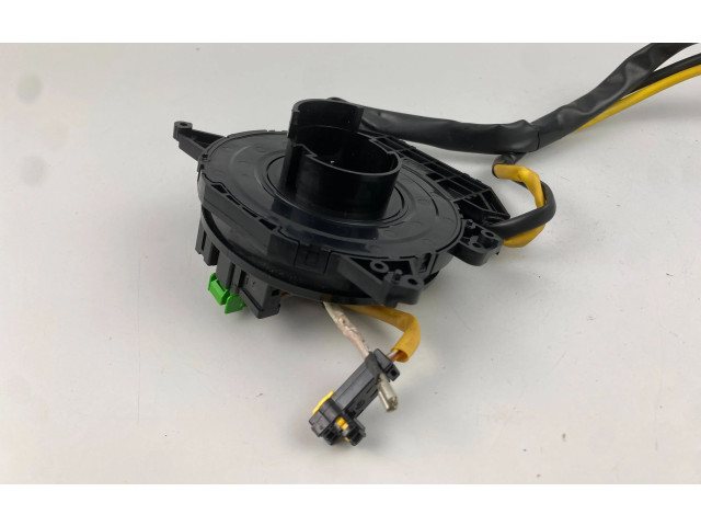 Подрулевой шлейф SRS    Subaru Forester SG