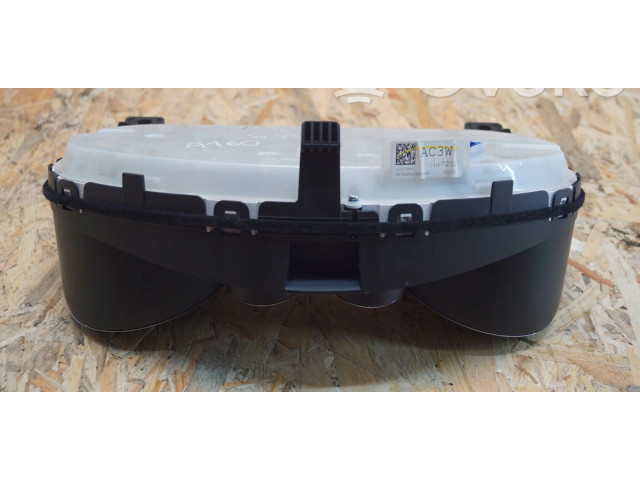 Панель приборов 13387202 Vauxhall Astra J