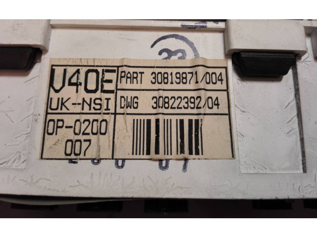 Přístrojová deska Volvo S40, V40 2001 30819871, 30822392