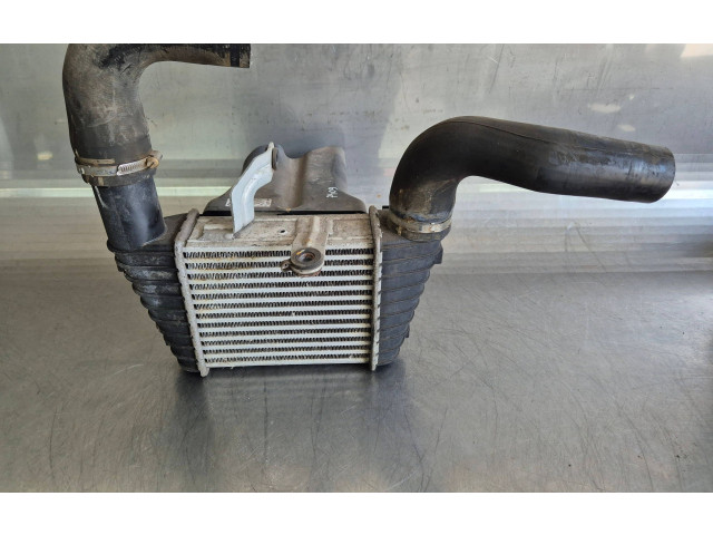 Интеркулер MN130321, A6390900414 Mitsubishi Colt