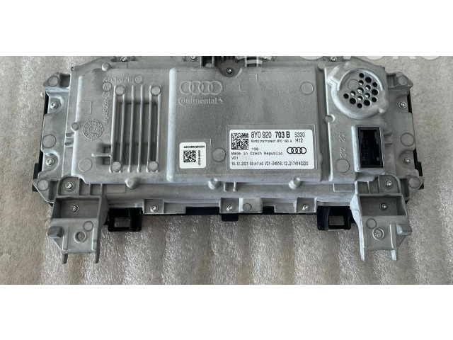 Панель приборов 8Y0920703B   Audi A3 8Y       