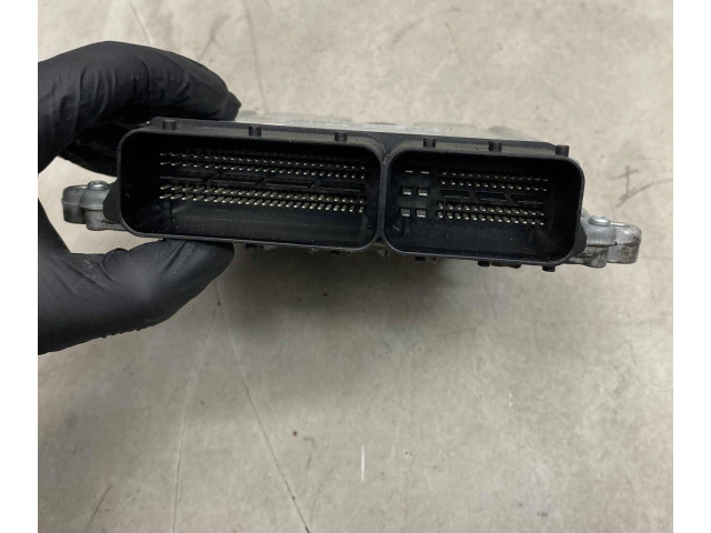 Блок управления двигателя P31303388, 1039S33755 Volvo S80