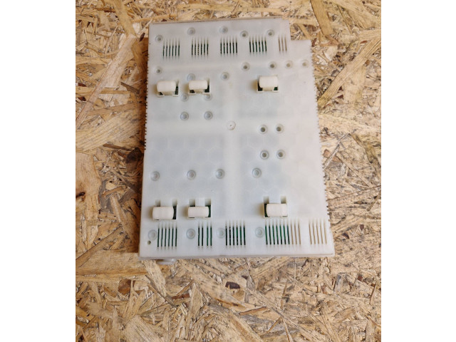 Блок предохранителей 31254837AC, 3659AF01125TP   Volvo V70    