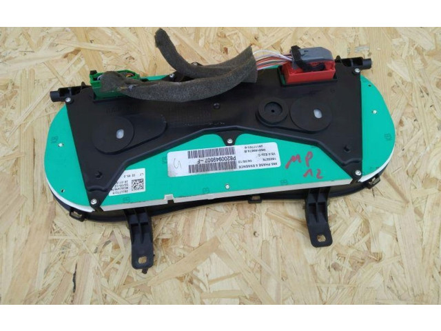 Панель приборов 8200949507F   Renault Clio II       