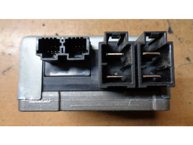 Блок управления усилителя руля