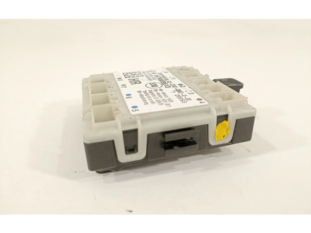 Блок управления A1679008613   Mercedes-Benz GLE W167