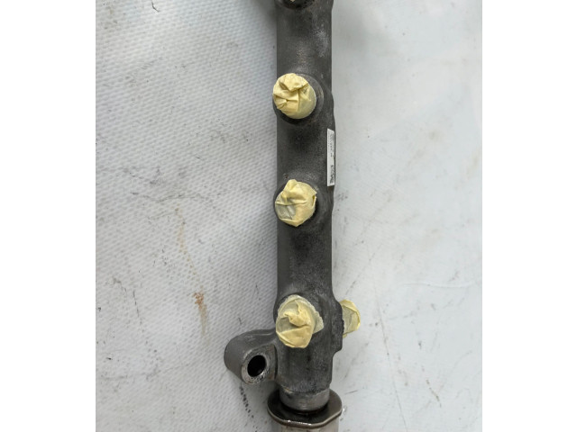 Vstřikovací lišta 04L089G Seat Alhambra (Mk2)