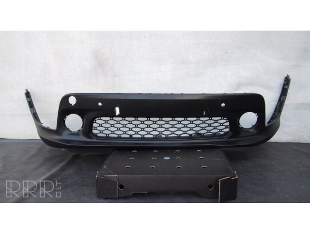 Передний бампер