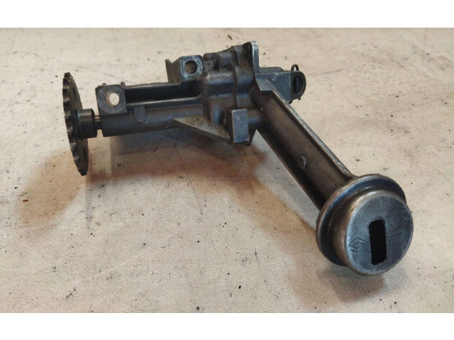 Масляный насос   7700600532  Renault Clio II 