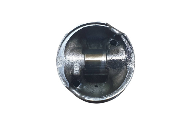 Píst 8370 Mercedes-Benz E W212