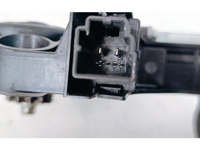 Pojistková skříňka Передний двигатель механизма для подъема окон 111223, 970713102 Volvo XC70 2012