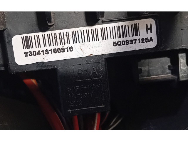 Блок предохранителей 5Q0937125A Volkswagen Golf VII