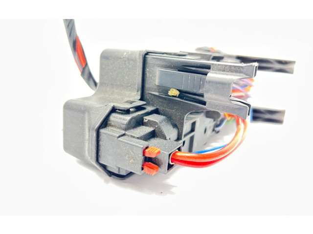 Блок предохранителей  DPW13800159HWB, 31072013   Volvo V70    