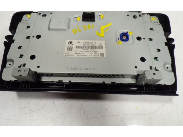 Дисплей 5E0919605HBIO, 5E0919605H Skoda Octavia Mk3 (5E)