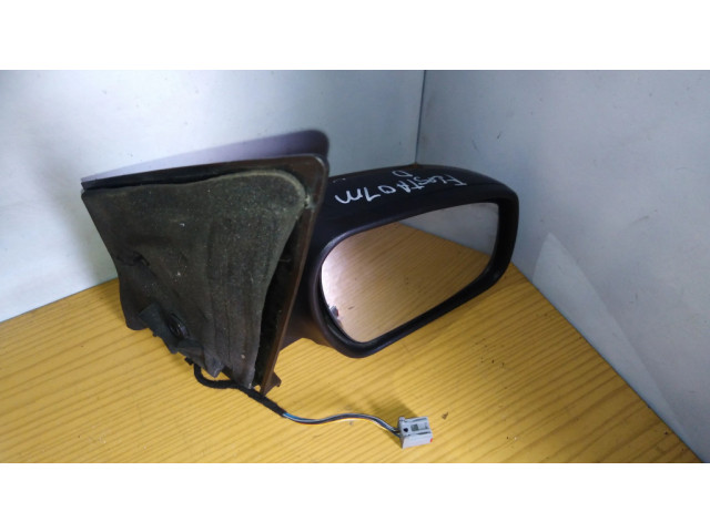Zpětné zrcátko pravé Ford Fiesta 2007 013936, 030004