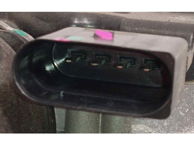 Моторчик дворников 8892916968 Lynk & co 01