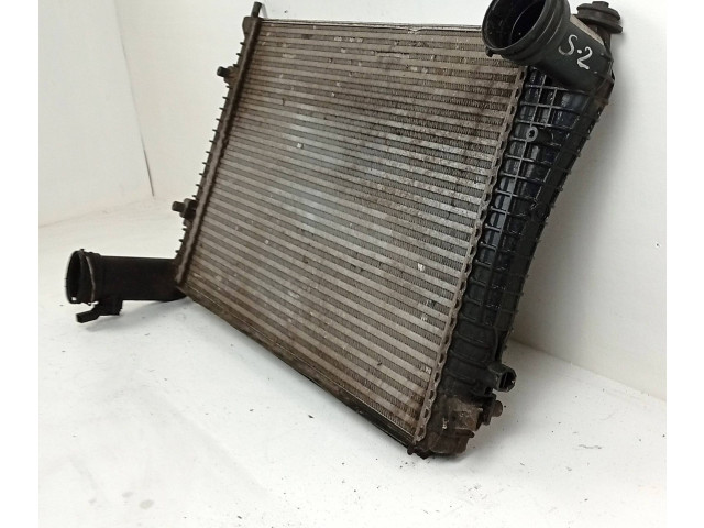 Интеркулер  1K0145803F, 1K0145803Q   Volkswagen PASSAT B6 