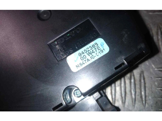 Блок управления климат-контролем 9452368 Volvo V70