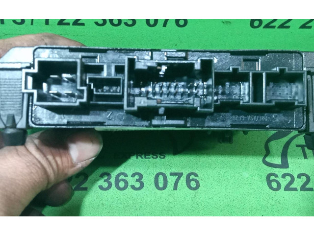 Vstřikovač 2108203426 Mercedes-Benz E W210