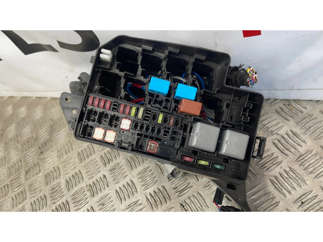 Pojistková skříňka 8266242280, 8917342080 Toyota RAV 4 (XA30) 2012